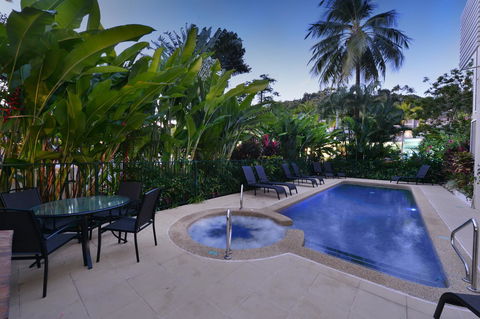 Port Douglas Apartments - Adults Only Oasis - Accommodation NT 21