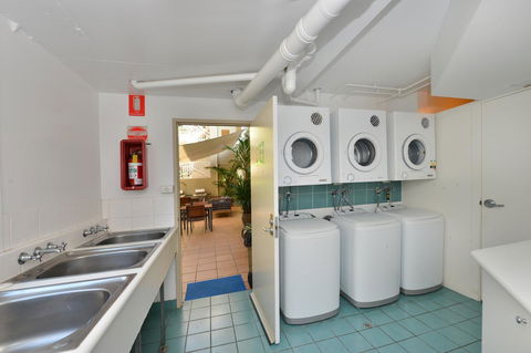 Port Douglas Apartments - Adults Only Oasis - Accommodation NT 24