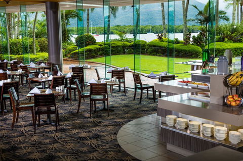 Hilton Cairns - Accommodation NT 25