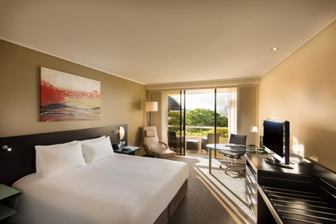 Hilton Cairns - Accommodation NT 9