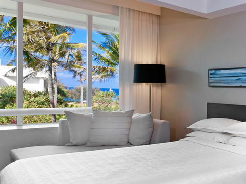Sheraton Grand Mirage Resort Gold Coast - NT Tourism 9