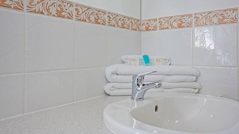 Burleigh On The Beach - Accommodation NT 18