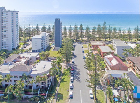 Burleigh On The Beach - Accommodation NT 1