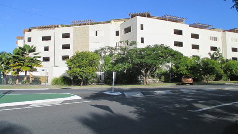 Edge Apartments Cairns - Accommodation NT 32