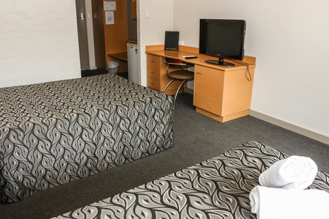 Salisbury Hotel Motel - Accommodation NT 16