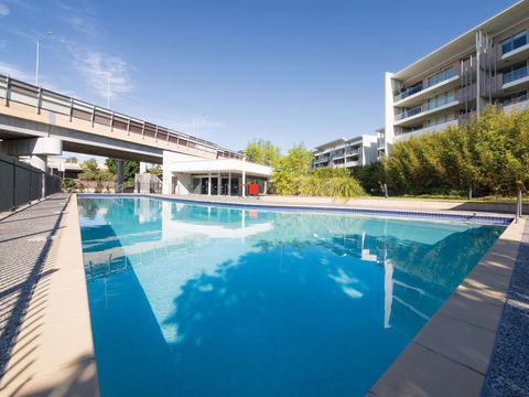 Oaks Brisbane Mews Suites - NT Tourism 5