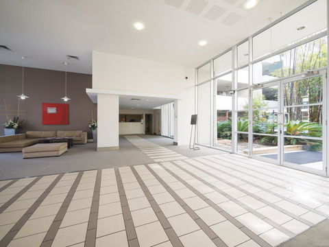 Oaks Brisbane Mews Suites - NT Tourism 11
