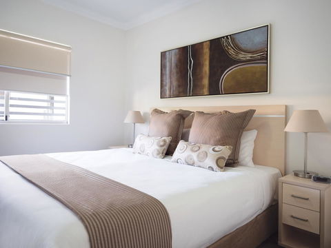 Oaks Brisbane Mews Suites - NT Tourism 7