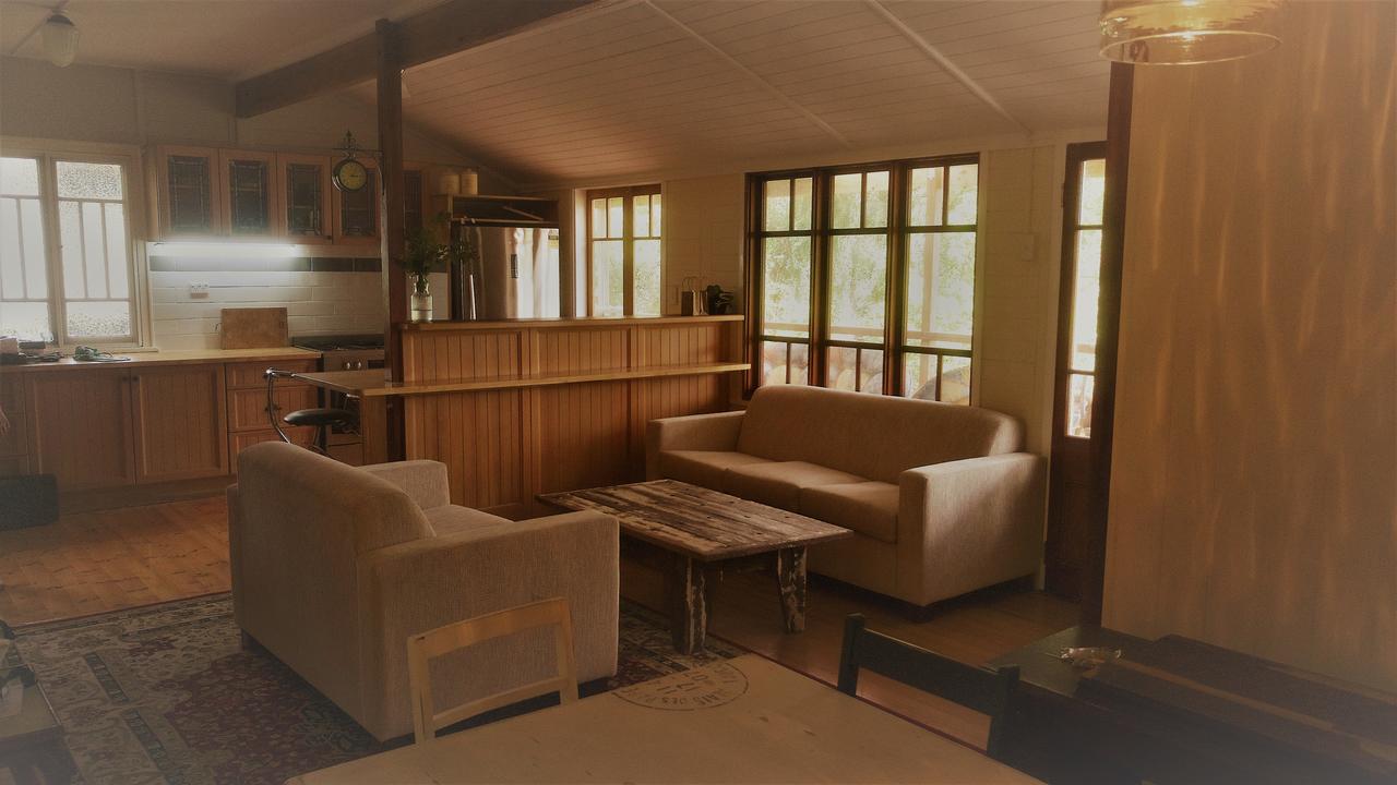  Accommodation NT