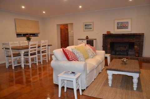 Ratcliff Cottage - NT Tourism 10