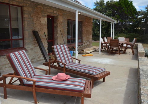 Ratcliff Cottage - NT Tourism 12