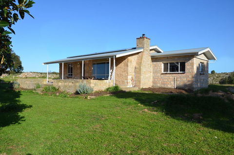 Ratcliff Cottage - NT Tourism 7