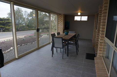 Far Away Escape - Accommodation NT 10