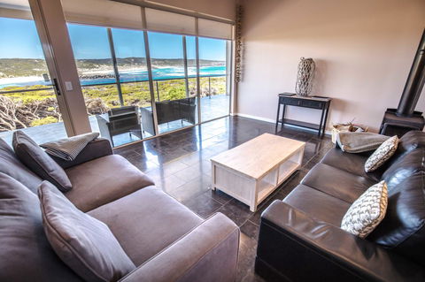 Hanson Bay Cabins - Accommodation NT 7
