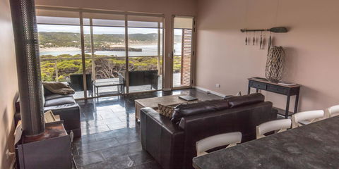 Hanson Bay Cabins - Accommodation NT 10