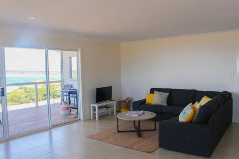 Bayview House - Accommodation NT 11