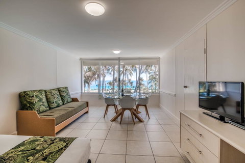 Tangalooma Island Resort - NT Tourism 17