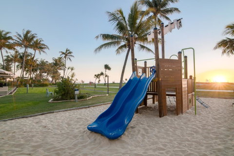 Tangalooma Island Resort - NT Tourism 2