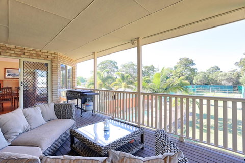 Waterfront At White Patch - Accommodation NT 35