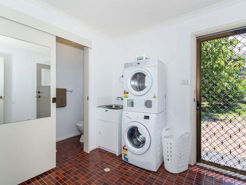 Island Homestay - Accommodation NT 18