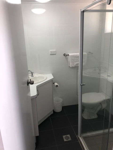 Bribie Waterways Motel - Accommodation NT 38