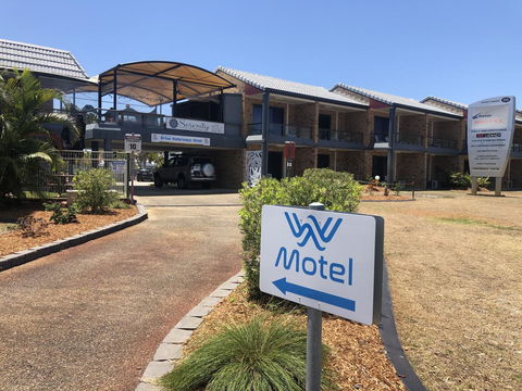 Bribie Waterways Motel - Accommodation NT 1