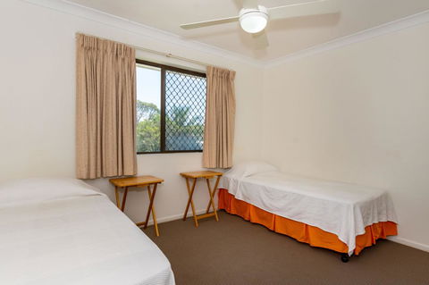 Spacious Unit Overlooking Moreton Bay - Boyd St, Woorim - NT Tourism 2