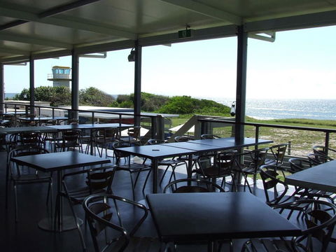 Spacious Unit Overlooking Moreton Bay - Boyd St, Woorim - NT Tourism 10