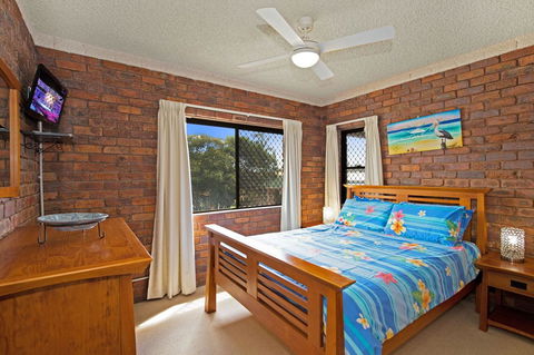Waterviews,Pool, Wifi Its All Here !- Welsby Pde, Bongaree - NT Tourism 14