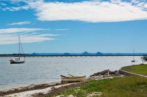 Waterviews,Pool, Wifi Its All Here !- Welsby Pde, Bongaree - NT Tourism 6