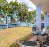 Charm and Comfort in this Ground floor unit with water views Welsby Pde Bongaree - Accommodation NT