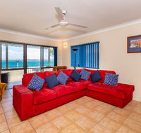 Fantastic Views from this top floor unit - Accommodation NT