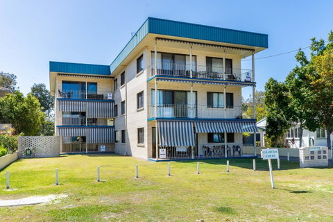 Fantastic Views From This Top Floor Unit! - Accommodation NT 1