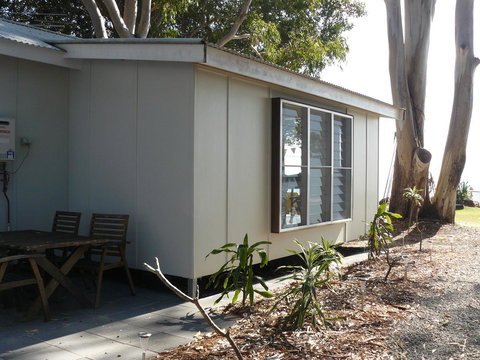 Sea Shanties - Accommodation NT 16