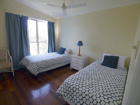 Blue House - Accommodation NT 13