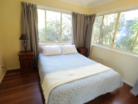 Blue House - Accommodation NT 12