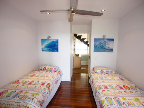 Sandbar - Accommodation NT 15