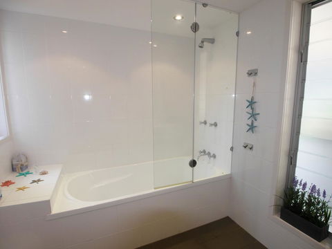Sandbar - Accommodation NT 14