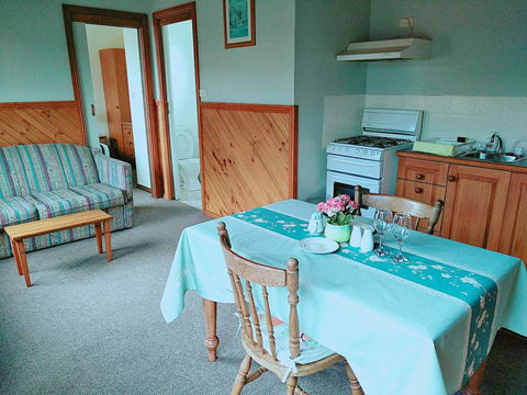 Baudins Accommodation And Restaurant - Accommodation NT 10