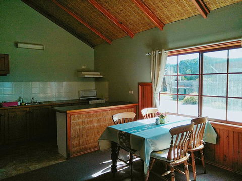 Baudins Accommodation And Restaurant - Accommodation NT 11