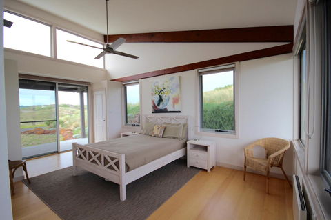 Turnstone Beach House - Accommodation NT 23