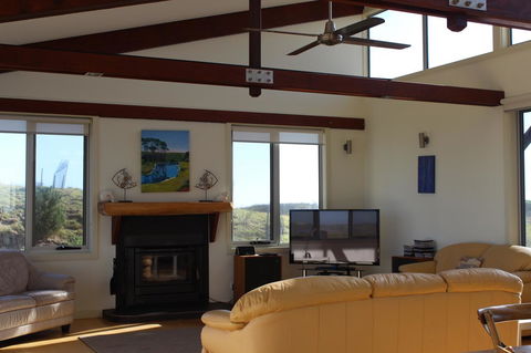 Turnstone Beach House - Accommodation NT 4