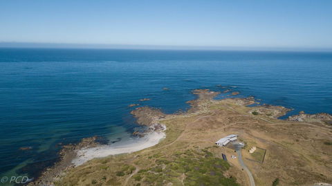 Turnstone Beach House - Accommodation NT 3