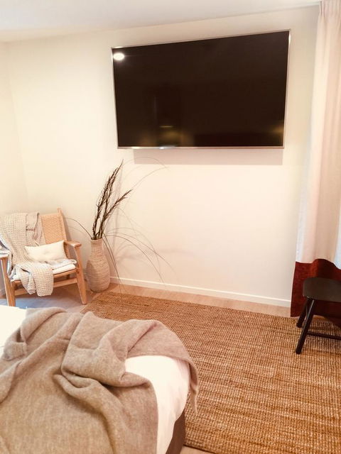 Bruny Island Escapes And Hotel Bruny - NT Tourism 25