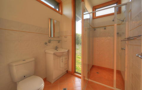 Bruny Island Escapes And Hotel Bruny - NT Tourism 3