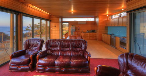 Bruny Island Escapes And Hotel Bruny - NT Tourism 7