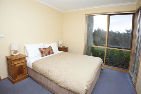 Bruny Island Escapes And Hotel Bruny - NT Tourism 18