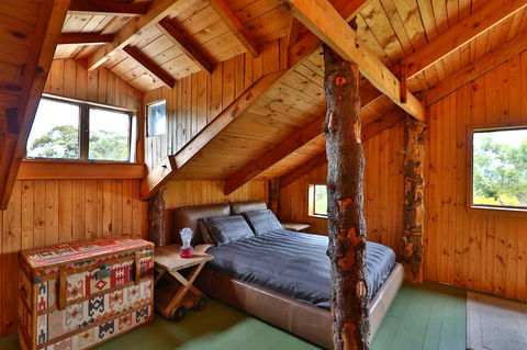 Bruny Island Lodge - NT Tourism 16