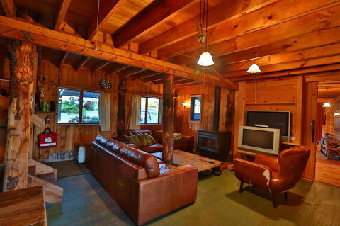 Bruny Island Lodge - NT Tourism 18