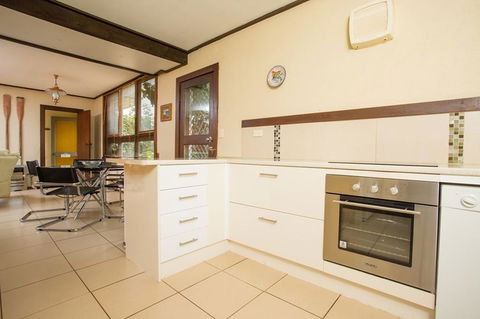'Banksia 7' Marine Parade - Accommodation NT 2